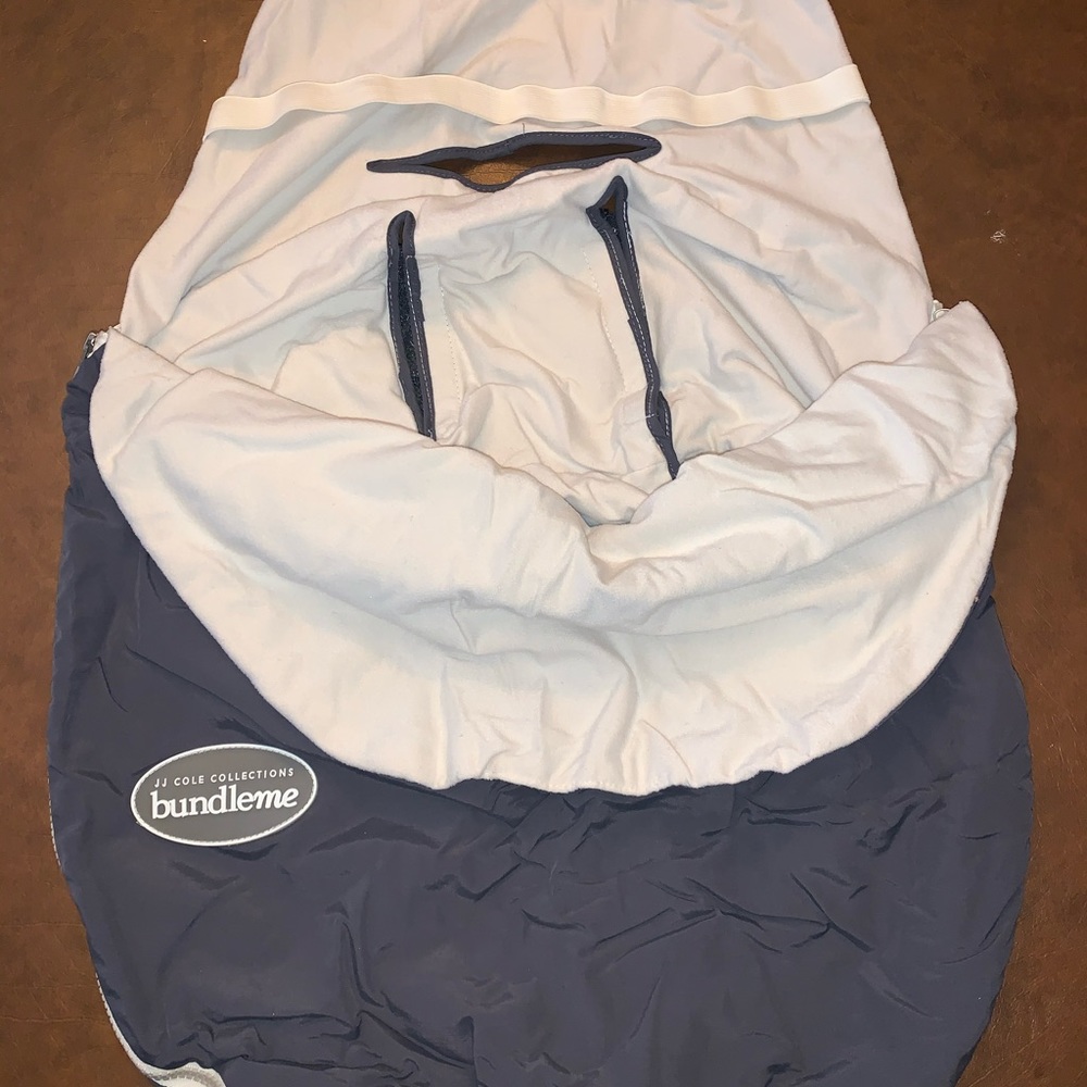 JJ Cole collections Lite Bundleme up to 21lbs 1 yr